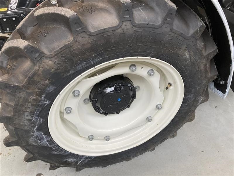 Alliance Farm Pro II 11.2R24 - 280/85R24 - Pneu por Máquina agrícola: foto 1 Alliance Farm Pro II 11.2R24 - 280/85R24 - Pneu por Máquina agrícola: foto 1
