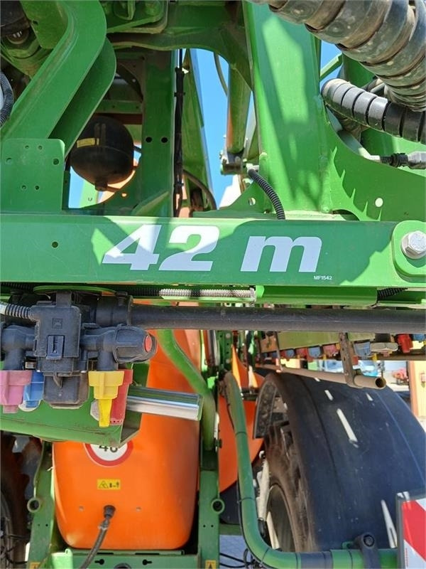 Amazone Ux 6201 super 42 m - Pulverizador de arrastar: foto 5 Amazone Ux 6201 super 42 m - Pulverizador de arrastar: foto 5