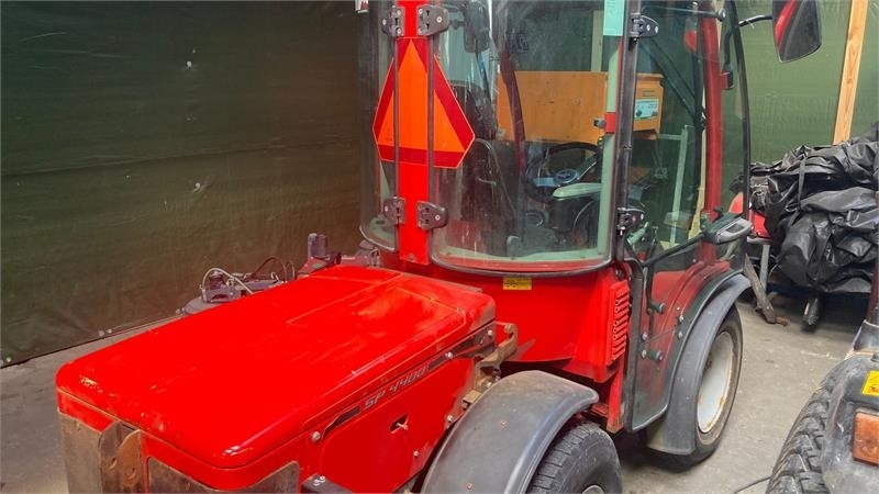 Carraro SP 4400 - Trator municipal: foto 2 Carraro SP 4400 - Trator municipal: foto 2