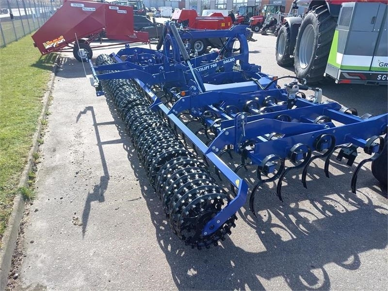 Dal-Bo CULTILIFT 700 Hy-Lamelplanke & Croskill - Grade: foto 4 Dal-Bo CULTILIFT 700 Hy-Lamelplanke & Croskill - Grade: foto 4