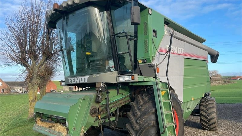 Fendt 6330 - Ceifeira debulhadora: foto 1 Fendt 6330 - Ceifeira debulhadora: foto 1