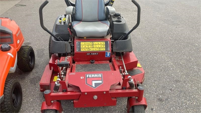 Ferris ZT700 IS 5901310 - Cortador de grama: foto 2 Ferris ZT700 IS 5901310 - Cortador de grama: foto 2