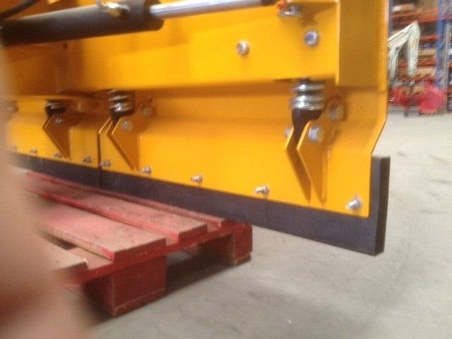 JST MS-200 Sneplov - Lâmina limpa-neves por Máquina agrícola: foto 4 JST MS-200 Sneplov - Lâmina limpa-neves por Máquina agrícola: foto 4