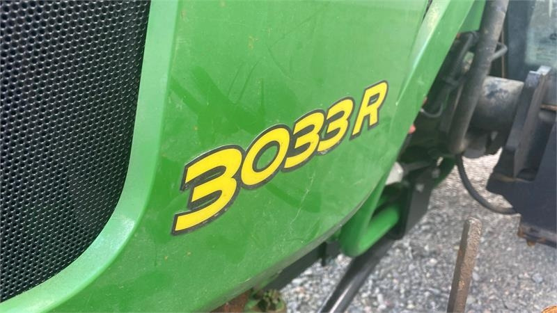 John Deere 3033 R - Trator: foto 4 John Deere 3033 R - Trator: foto 4