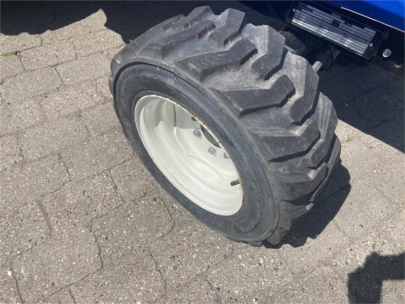 - - - Kenda Industri - Boomer 25 - Roda completa por Máquina agrícola: foto 1 - - - Kenda Industri - Boomer 25 - Roda completa por Máquina agrícola: foto 1