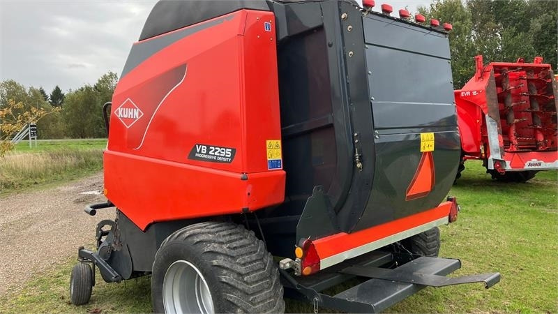 Kuhn VB 2295 - Enfardadeira de fardos redondos: foto 3 Kuhn VB 2295 - Enfardadeira de fardos redondos: foto 3