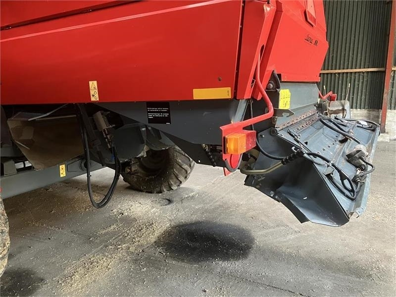 Massey Ferguson 7256 RS med 22 fods Freeflow skærebord - Ceifeira debulhadora: foto 5 Massey Ferguson 7256 RS med 22 fods Freeflow skærebord - Ceifeira debulhadora: foto 5