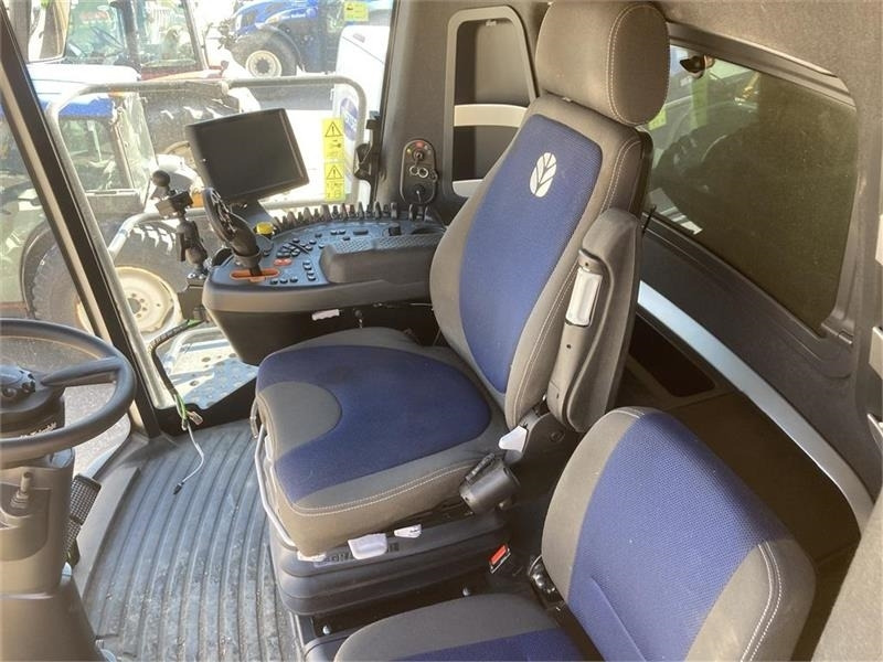 New Holland CX 8.70 SLH - Ceifeira debulhadora: foto 4 New Holland CX 8.70 SLH - Ceifeira debulhadora: foto 4