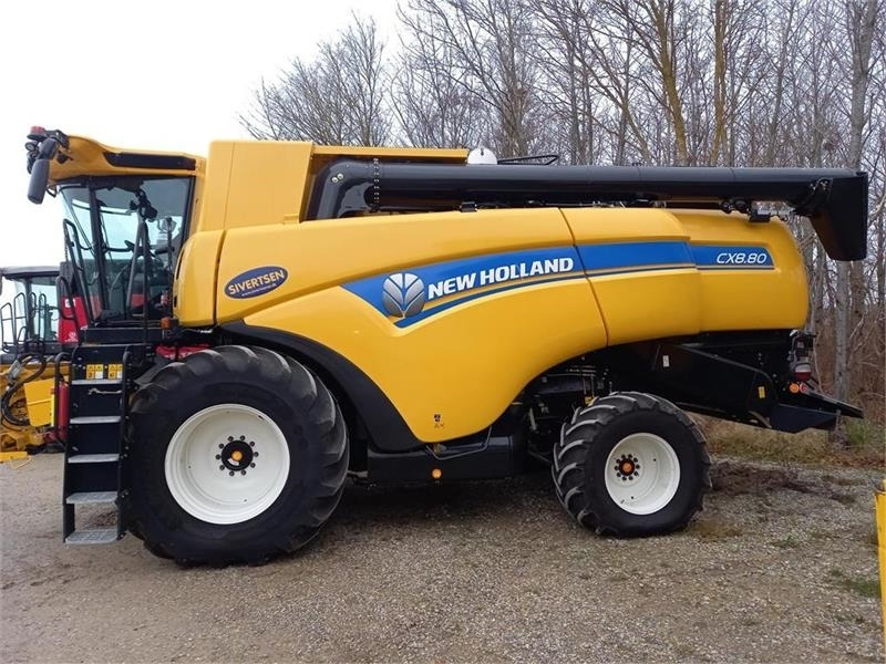 New Holland CX8.80 SLH med 25 fods Varifeed - Ceifeira debulhadora: foto 5 New Holland CX8.80 SLH med 25 fods Varifeed - Ceifeira debulhadora: foto 5