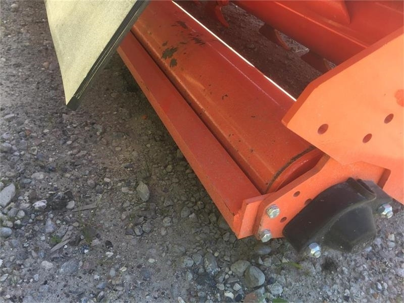 Perfect KT-300 - Gadanheira: foto 5 Perfect KT-300 - Gadanheira: foto 5