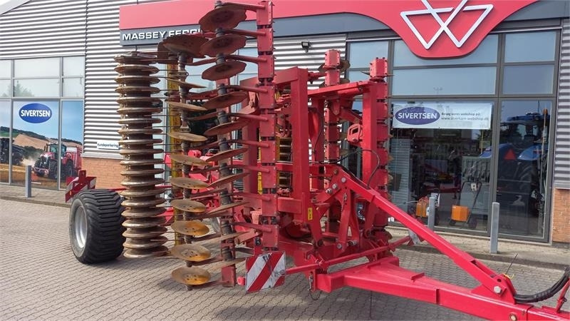 Pöttinger Terradisc 5000 T - Grades de discos: foto 1 Pöttinger Terradisc 5000 T - Grades de discos: foto 1