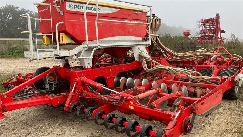Pöttinger Terrasem C6 Fertilizer - Semeadeira: foto 1 Pöttinger Terrasem C6 Fertilizer - Semeadeira: foto 1