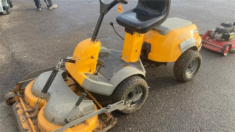 Stiga PARK COMPACT 14 HST 95 Combi - Cortador de grama: foto 3 Stiga PARK COMPACT 14 HST 95 Combi - Cortador de grama: foto 3