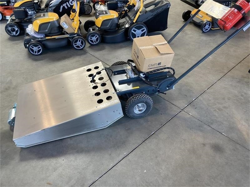 - - - Nesbo GF600E - Veículo municipal/ Especial: foto 1 - - - Nesbo GF600E - Veículo municipal/ Especial: foto 1