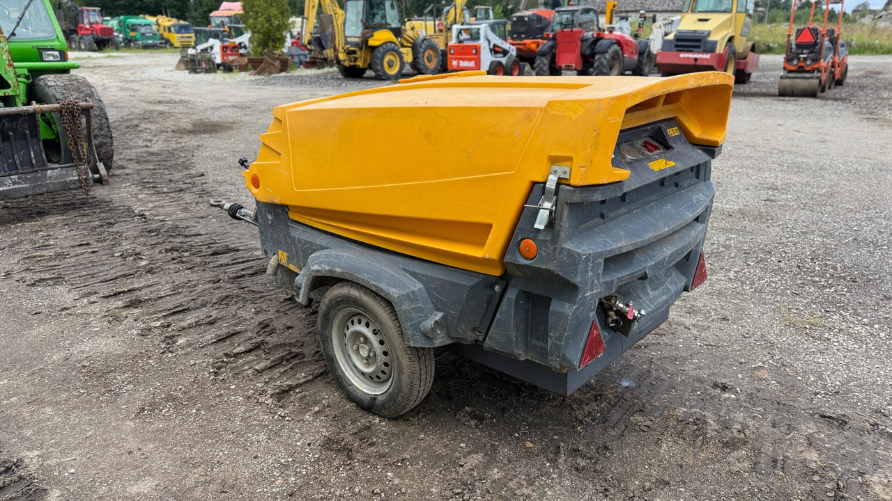 ATLAS COPCO XAS67KD - Compressor de ar: foto 2 ATLAS COPCO XAS67KD - Compressor de ar: foto 2