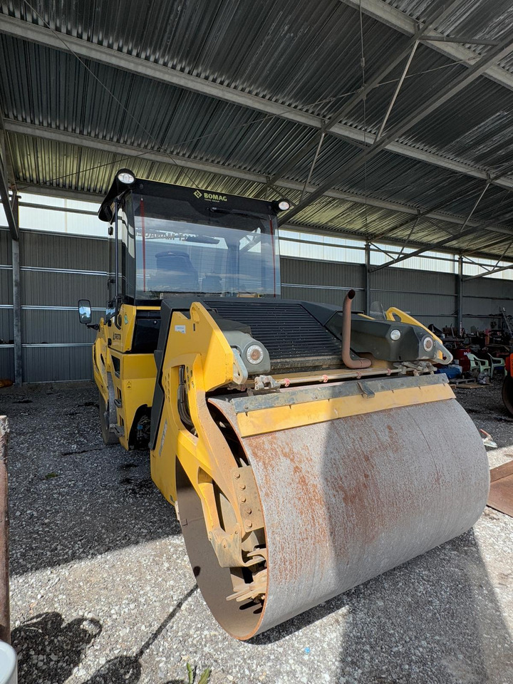 Bomag BW161 AD-5 - Compactador de asfalto: foto 3 Bomag BW161 AD-5 - Compactador de asfalto: foto 3