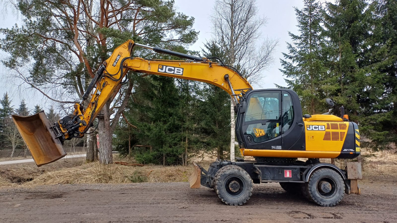 JCB JS175 - Escavadeira de rodas: foto 2 JCB JS175 - Escavadeira de rodas: foto 2