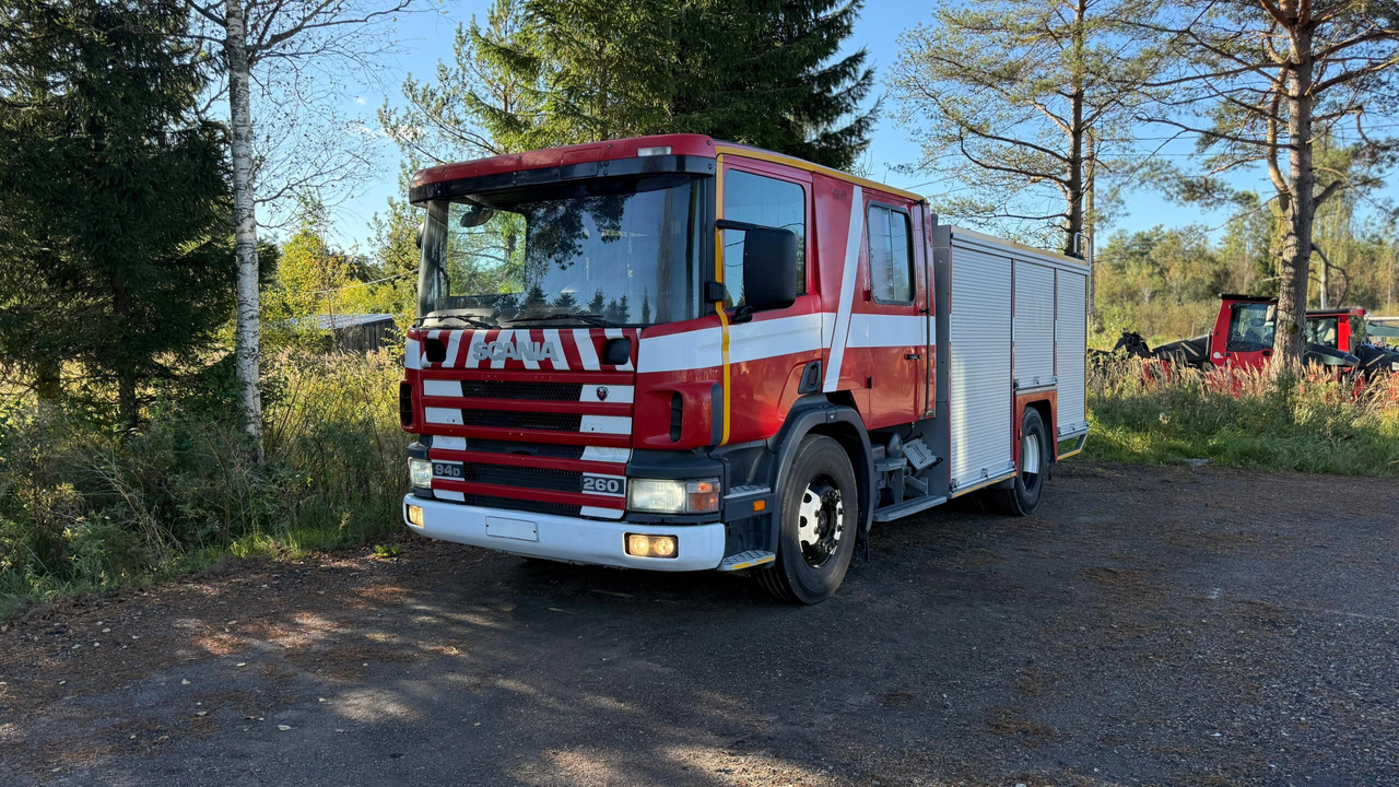 SCANIA P94 - Carro de bombeiro: foto 1 SCANIA P94 - Carro de bombeiro: foto 1