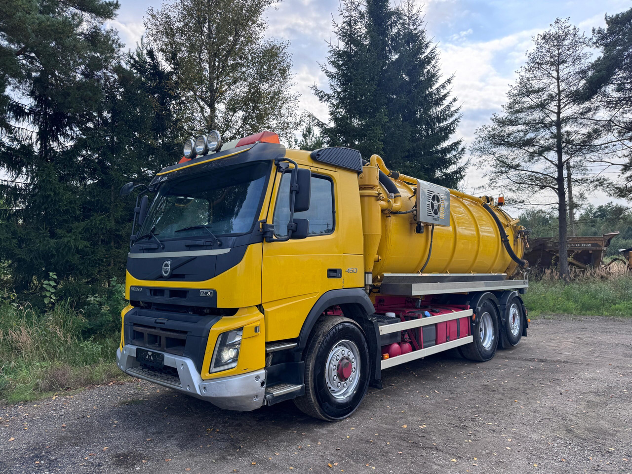 VOLVO FMX 450 - Caminhão limpa fossa: foto 1 VOLVO FMX 450 - Caminhão limpa fossa: foto 1