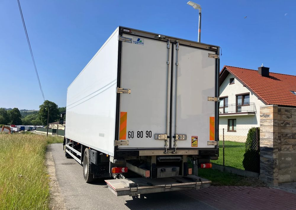 Renault Renault Gama D19 chłodnia izoterma - Camião frigorífico: foto 3 Renault Renault Gama D19 chłodnia izoterma - Camião frigorífico: foto 3