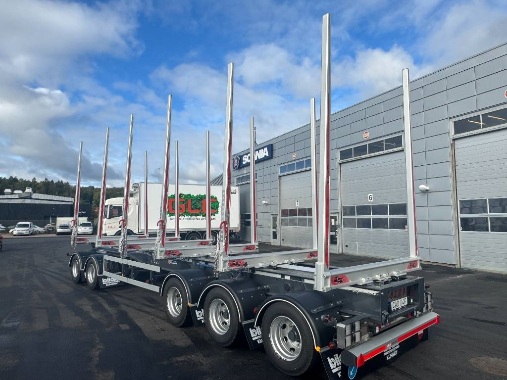 Reboque florestal Istrail Cosmos 5-axlad timmervagn: foto 8 Reboque florestal Istrail Cosmos 5-axlad timmervagn: foto 8