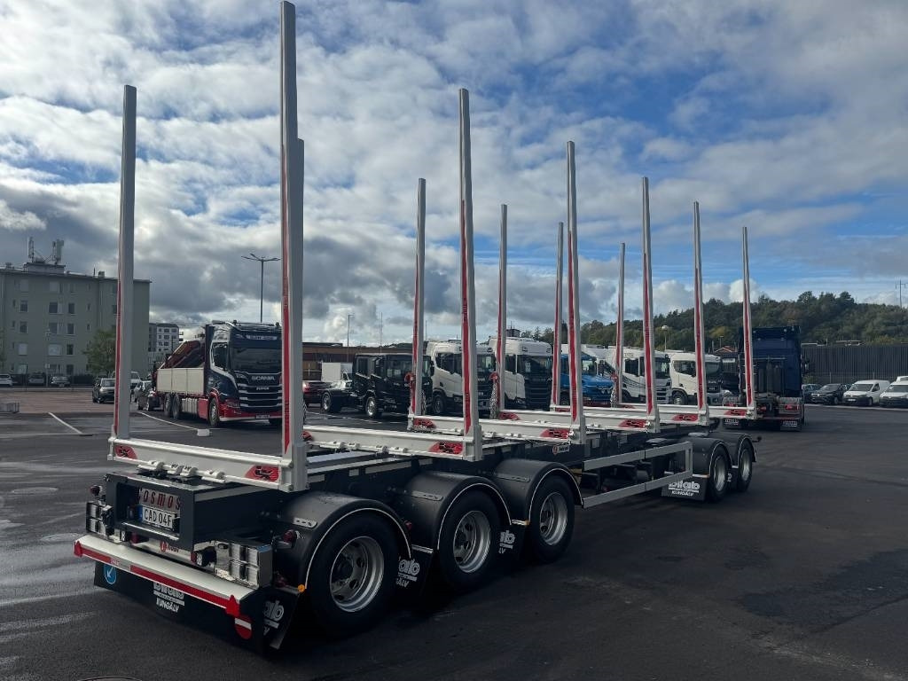 Reboque florestal Istrail Cosmos 5-axlad timmervagn: foto 9 Reboque florestal Istrail Cosmos 5-axlad timmervagn: foto 9