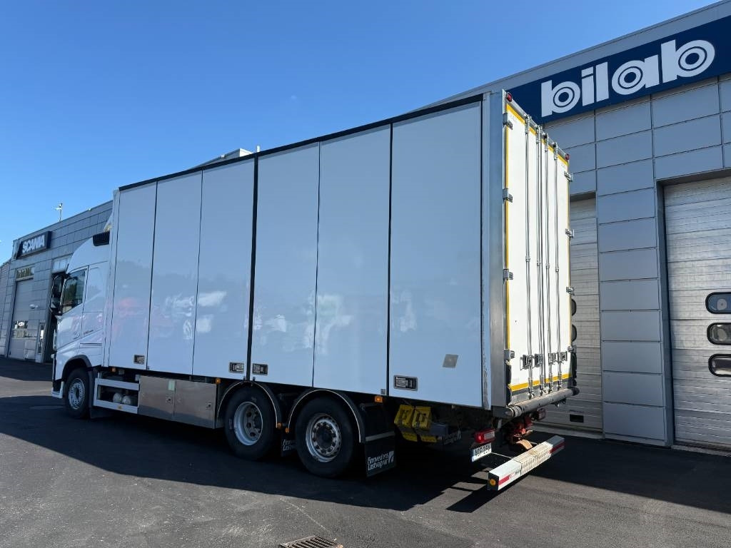 Volvo FH 540 6x2 - Camião furgão: foto 5 Volvo FH 540 6x2 - Camião furgão: foto 5