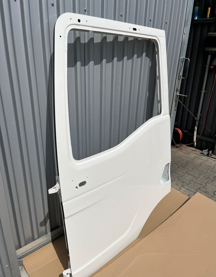 Drzwi lewe MAN TGS TG3 TGM TGL euro 6 drzwi kierowcy nowy model - Porta e peças por Camião: foto 3 Drzwi lewe MAN TGS TG3 TGM TGL euro 6 drzwi kierowcy nowy model - Porta e peças por Camião: foto 3