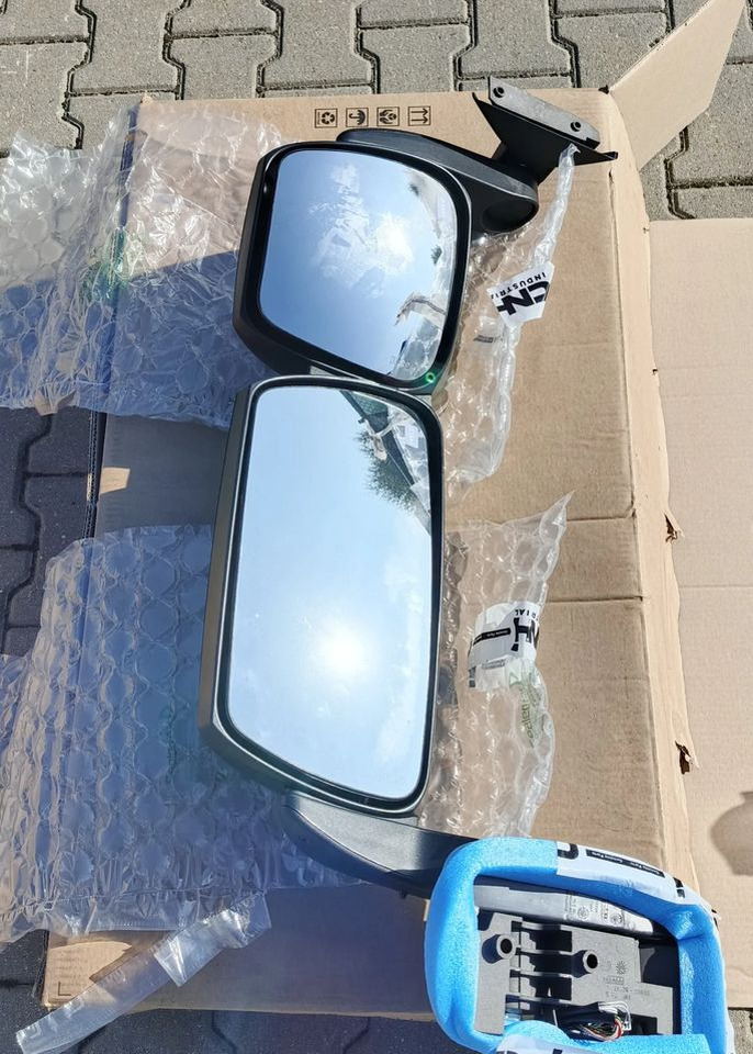 IVECO STRALIS LUSTERKO LEWE NOWE 5801765195 - Espelho retrovisor por Camião: foto 1 IVECO STRALIS LUSTERKO LEWE NOWE 5801765195 - Espelho retrovisor por Camião: foto 1