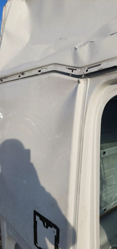KABINA RENAULT GAMA T WYSOKA 2023R - Cabine por Camião: foto 5 KABINA RENAULT GAMA T WYSOKA 2023R - Cabine por Camião: foto 5