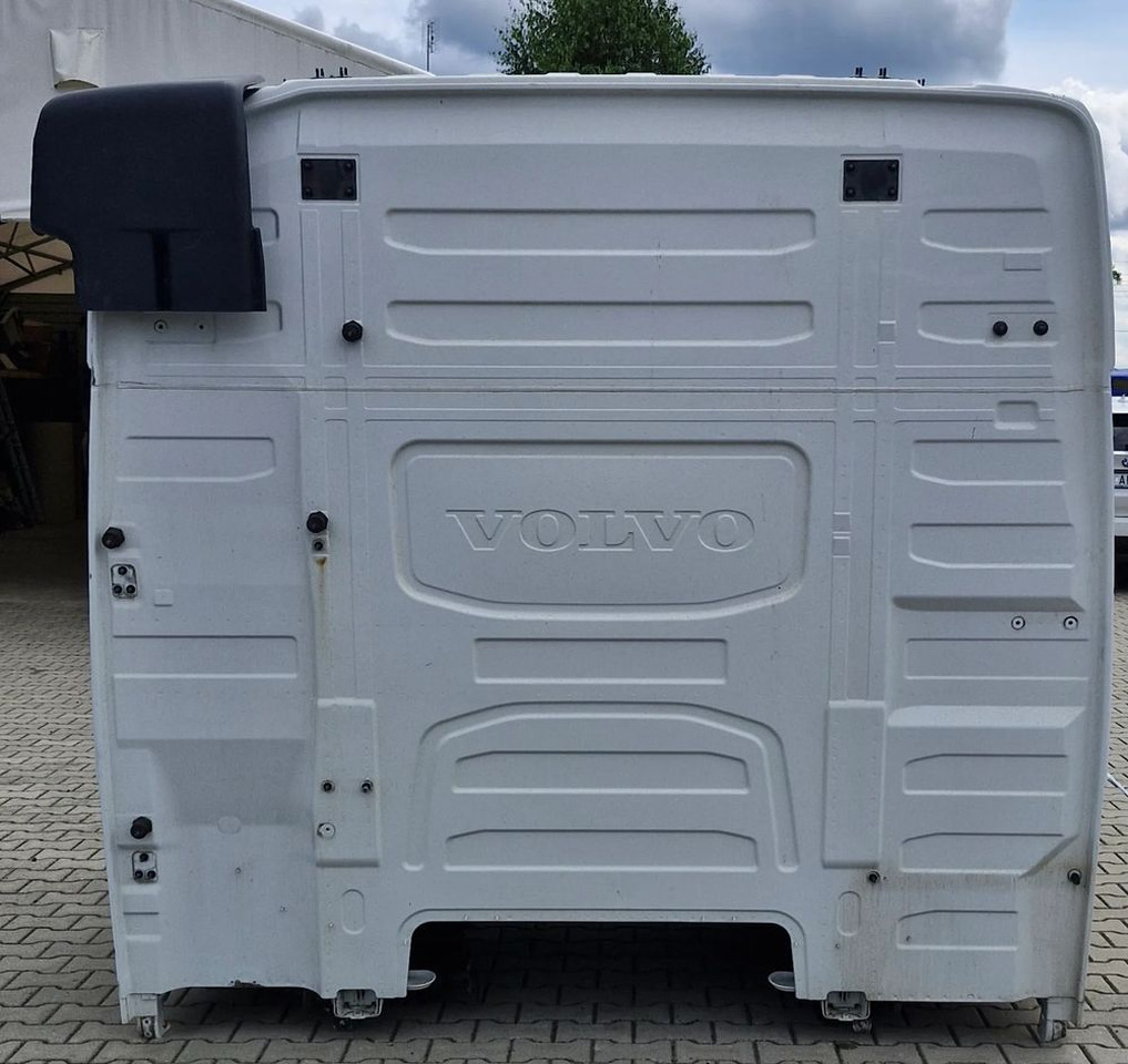 KABINA VOLVO FH4 - Carroceria e exterior: foto 2 KABINA VOLVO FH4 - Carroceria e exterior: foto 2