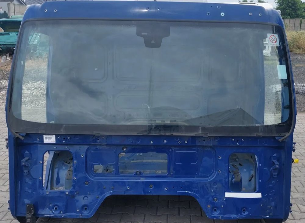 KABINA VOLVO FL 2022R - Cabine por Camião: foto 1 KABINA VOLVO FL 2022R - Cabine por Camião: foto 1