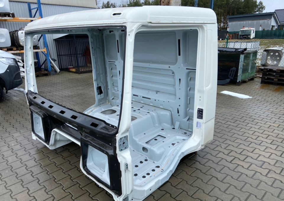 Kabina MAN TGL nowy model TGL3 2022 - Cabine por Camião: foto 2 Kabina MAN TGL nowy model TGL3 2022 - Cabine por Camião: foto 2