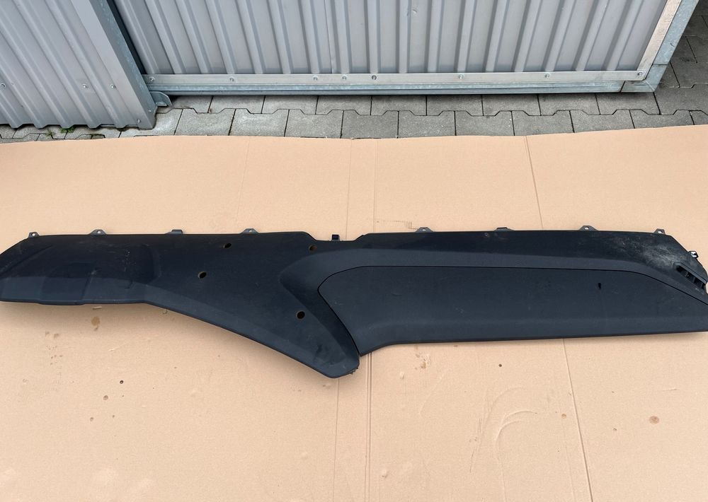 Kokpit Scania R S konsola nakładka konsoli - Cabine e interior por Camião: foto 1 Kokpit Scania R S konsola nakładka konsoli - Cabine e interior por Camião: foto 1