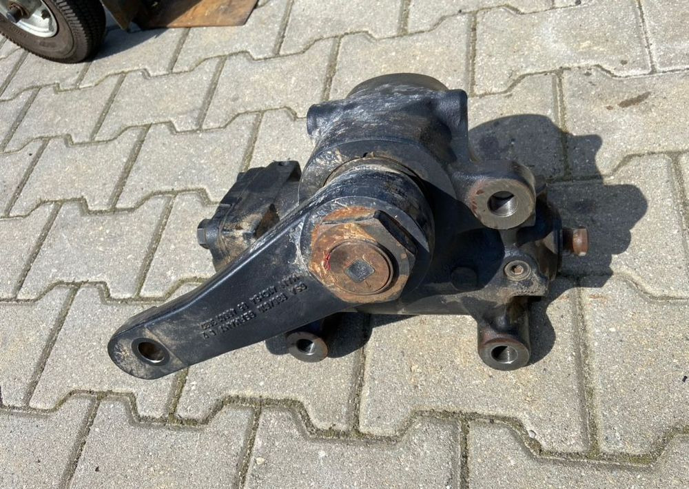 Kolumna kierownicza MAN TGL TGM TG 3 euro 6 przekładnia - Coluna de direcção por Camião: foto 1 Kolumna kierownicza MAN TGL TGM TG 3 euro 6 przekładnia - Coluna de direcção por Camião: foto 1