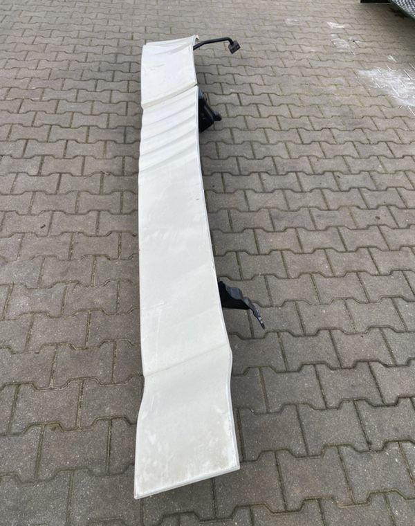 Kompletny spoiler zakabinowy MAN TGX euro 6 owiewka spojler - Aerodinâmica/ Aerofólio por Camião: foto 1 Kompletny spoiler zakabinowy MAN TGX euro 6 owiewka spojler - Aerodinâmica/ Aerofólio por Camião: foto 1