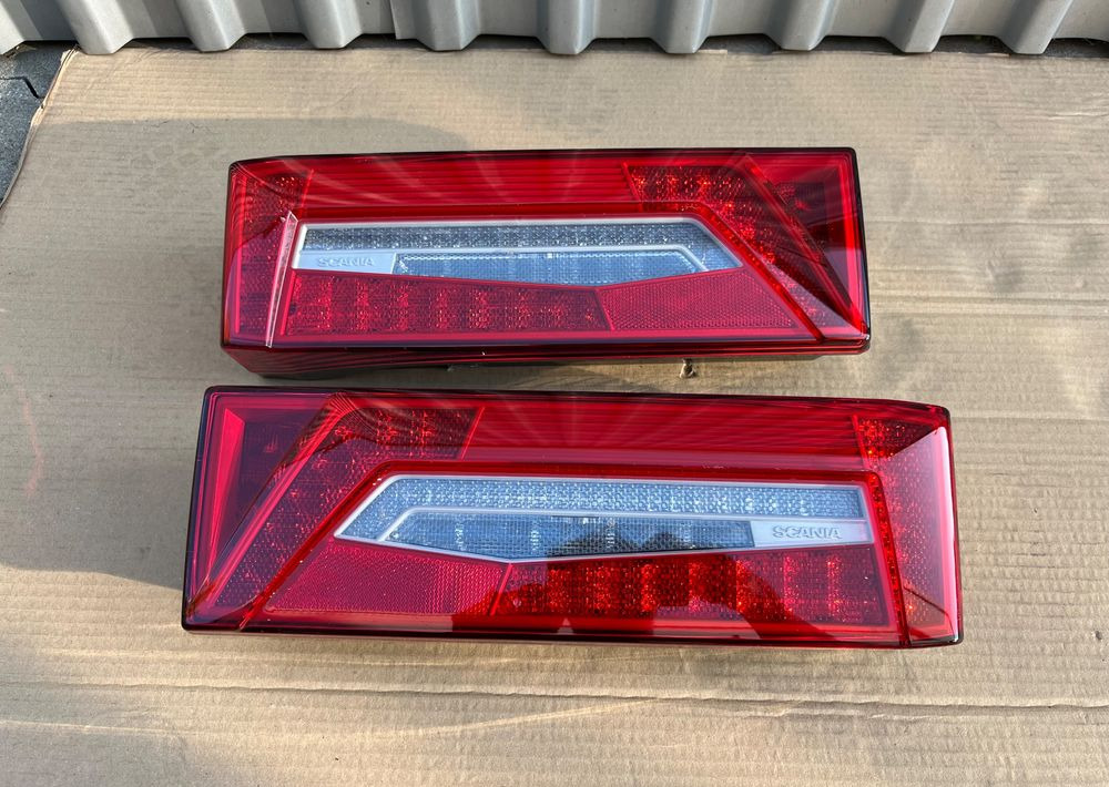 Lampa tylna LED Scania Super R S NGS NGR - Iluminação por Camião: foto 1 Lampa tylna LED Scania Super R S NGS NGR - Iluminação por Camião: foto 1