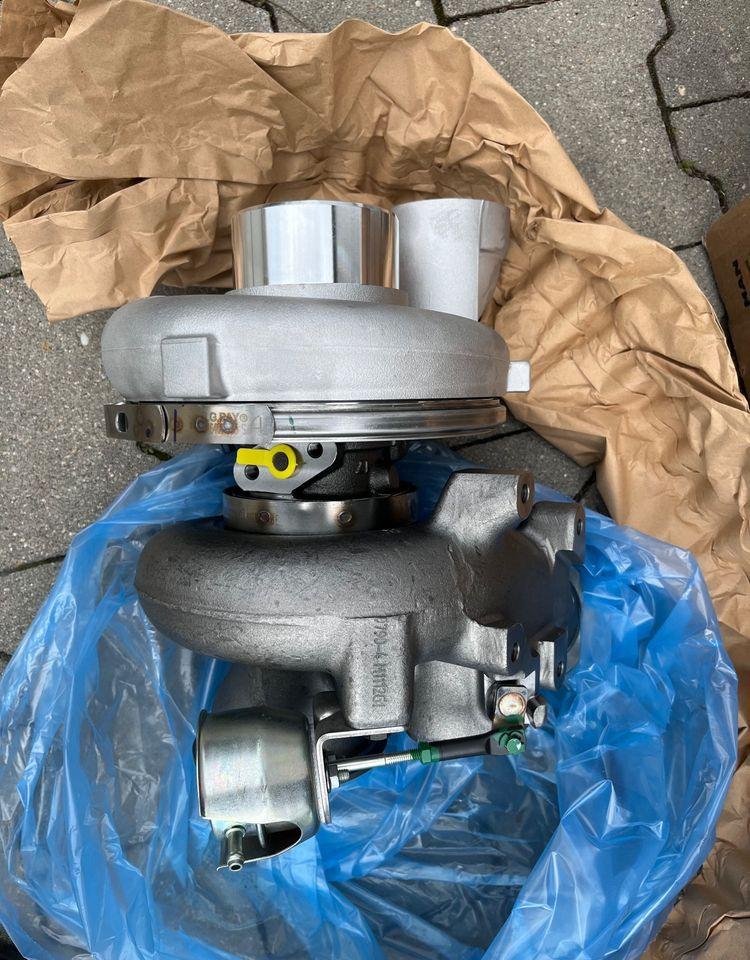NOWA turbosprężarka MAN TGX TGS euro 6 D26 turbina - Motor por Camião: foto 2 NOWA turbosprężarka MAN TGX TGS euro 6 D26 turbina - Motor por Camião: foto 2