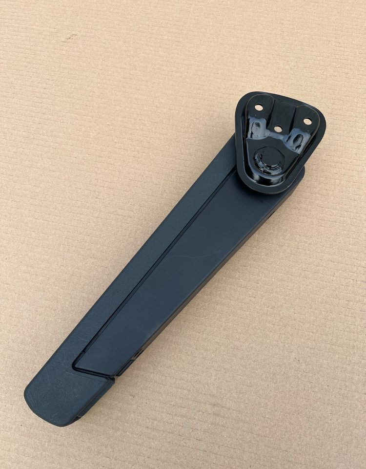 NOWY podłokietnik Volvo FH FM - Cabine e interior por Camião: foto 2 NOWY podłokietnik Volvo FH FM - Cabine e interior por Camião: foto 2