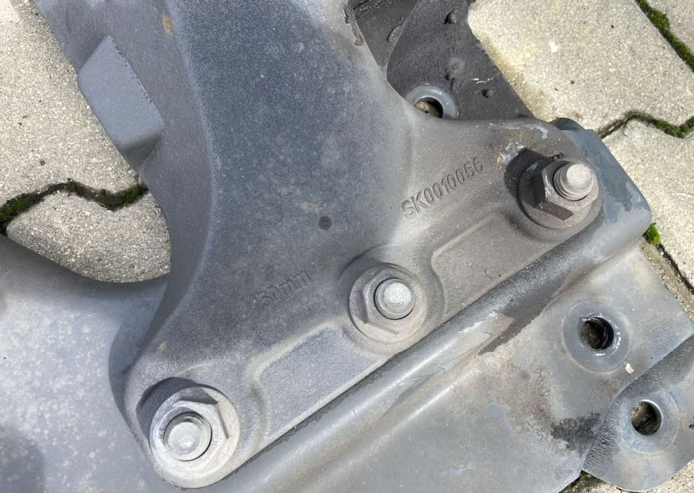 Płyta montażowa pod siodło DAF łapy Jost 150mm SK 0010056 - Quinta-roda por Camião: foto 4 Płyta montażowa pod siodło DAF łapy Jost 150mm SK 0010056 - Quinta-roda por Camião: foto 4