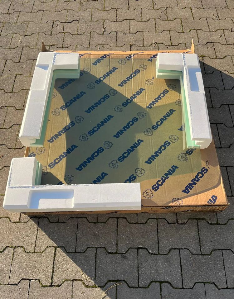 SCANIA R S SZYBA BOCZNA LEWA KIEROWCY NOWA 2506371 - Cabine e interior: foto 1 SCANIA R S SZYBA BOCZNA LEWA KIEROWCY NOWA 2506371 - Cabine e interior: foto 1