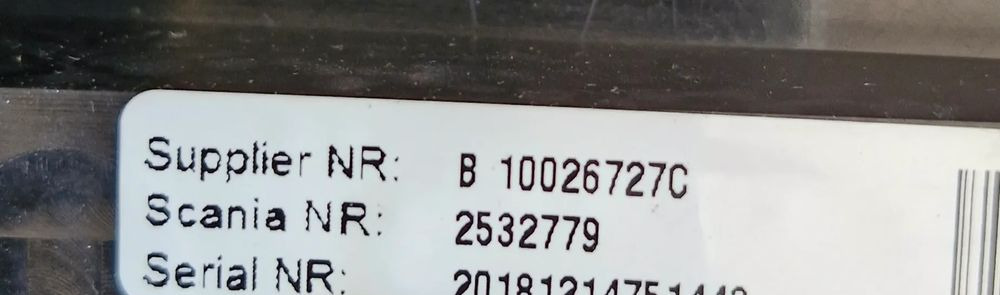SCANIA R S SZYBERDACH RĘCZNY KOMPLETNY 2532779 - Cabine e interior: foto 3 SCANIA R S SZYBERDACH RĘCZNY KOMPLETNY 2532779 - Cabine e interior: foto 3