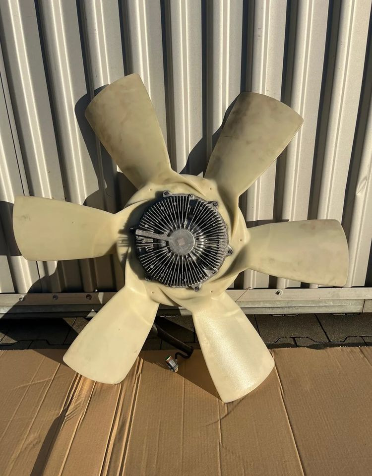 SCANIA R S WENTYLATOR CHŁODNICY 020009597 - Carroceria e exterior: foto 1 SCANIA R S WENTYLATOR CHŁODNICY 020009597 - Carroceria e exterior: foto 1