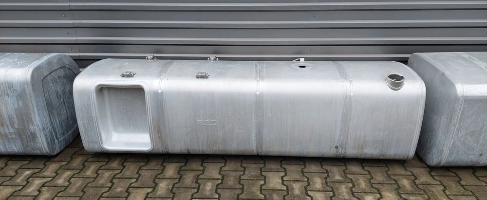ZBIORNIK PALIWA DAF XF 845L - Tanque de combustível por Camião: foto 1 ZBIORNIK PALIWA DAF XF 845L - Tanque de combustível por Camião: foto 1