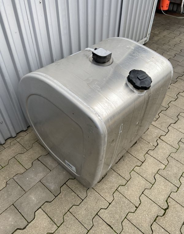 Zbiornik paliwa Volvo FH FM Renault 285 litrów jak NOWY bak - Tanque de combustível por Camião: foto 3 Zbiornik paliwa Volvo FH FM Renault 285 litrów jak NOWY bak - Tanque de combustível por Camião: foto 3