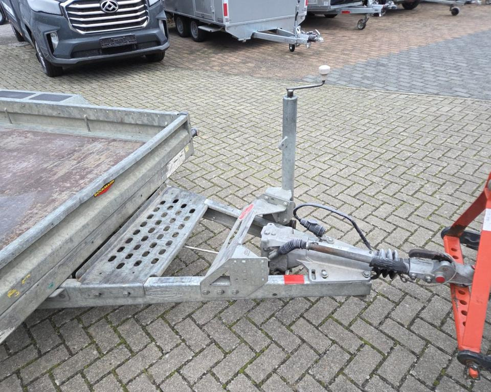Böckmann Baumaschinentransporter, 3,5 to. Minibagger - Reboque porta máquinas: foto 5 Böckmann Baumaschinentransporter, 3,5 to. Minibagger - Reboque porta máquinas: foto 5