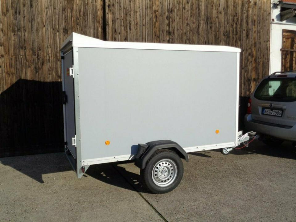 Böckmann KT 2513/135 PKW-Anhänger Koffer 1,35to. 100 km/h - Reboque para carros: foto 2 Böckmann KT 2513/135 PKW-Anhänger Koffer 1,35to. 100 km/h - Reboque para carros: foto 2