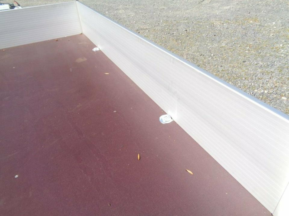 Böckmann PKW-Anhänger, 1500 kg, Alubordwände 100 km/h - Reboque para carros: foto 5 Böckmann PKW-Anhänger, 1500 kg, Alubordwände 100 km/h - Reboque para carros: foto 5