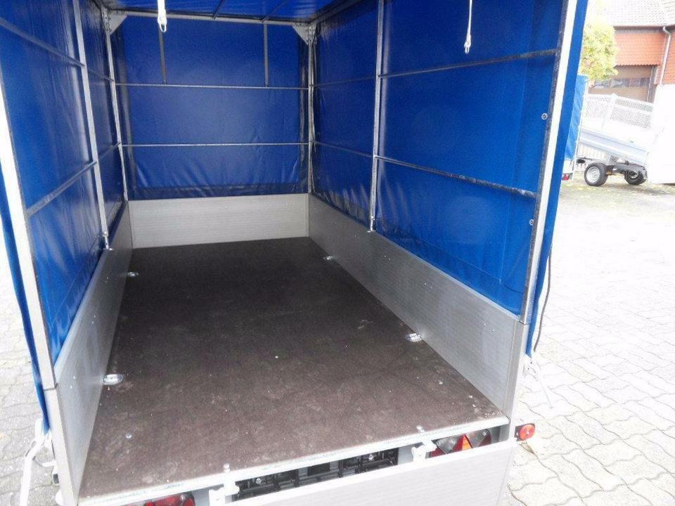 Böckmann PKW-Anhänger Plane Spriegel, 1350 kg, 100 km/h möglich - Reboque para carros: foto 3 Böckmann PKW-Anhänger Plane Spriegel, 1350 kg, 100 km/h möglich - Reboque para carros: foto 3