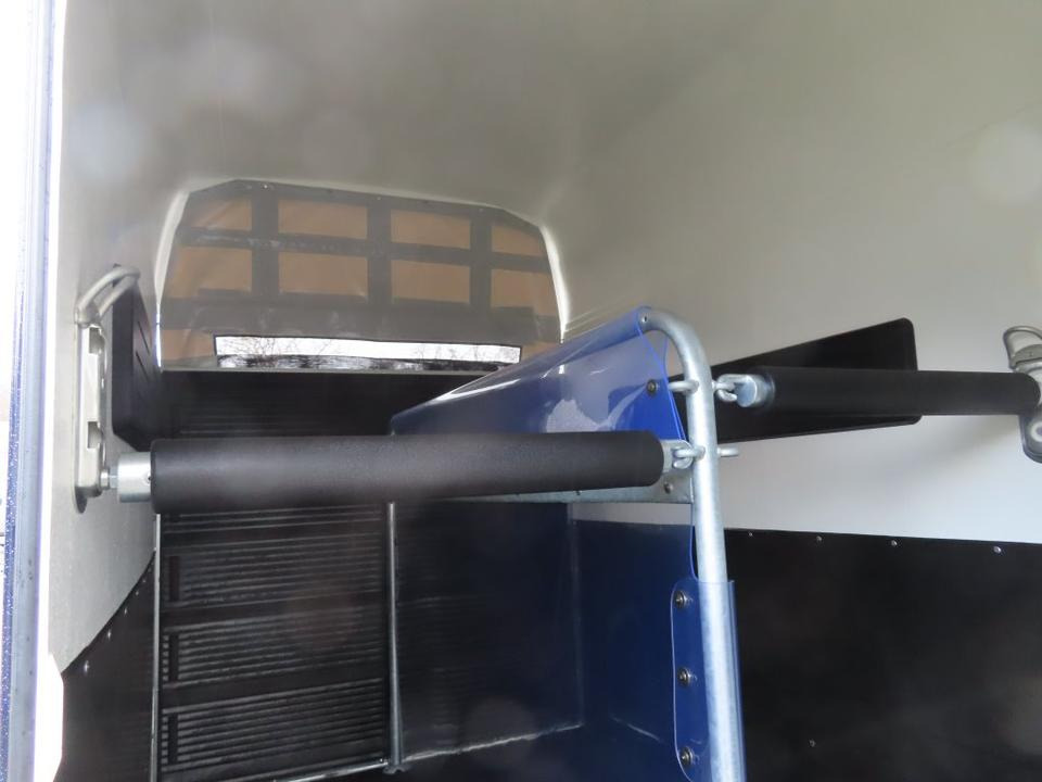 Reboque para cavalos Böckmann Pferdeanhänger, NEU Comfort 23, Sattelkammer,ALUBODEN: foto 7 Reboque para cavalos Böckmann Pferdeanhänger, NEU Comfort 23, Sattelkammer,ALUBODEN: foto 7